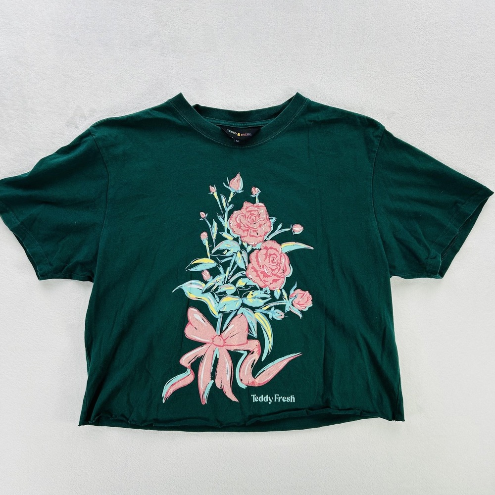 Teddy Fresh Shirt Mens Medium Green Floral Rose Graphic Cropped Tee Top Logo